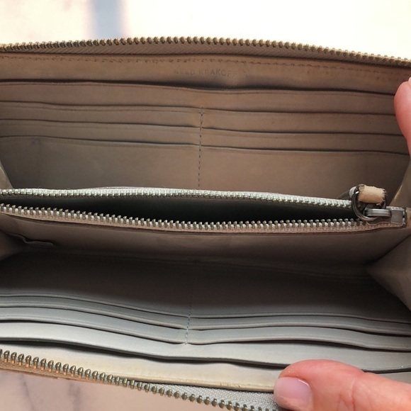 Reed Krakoff Silver Leather Zip Around Ribbon Large Wallet Flawed - Picture 9 of 14